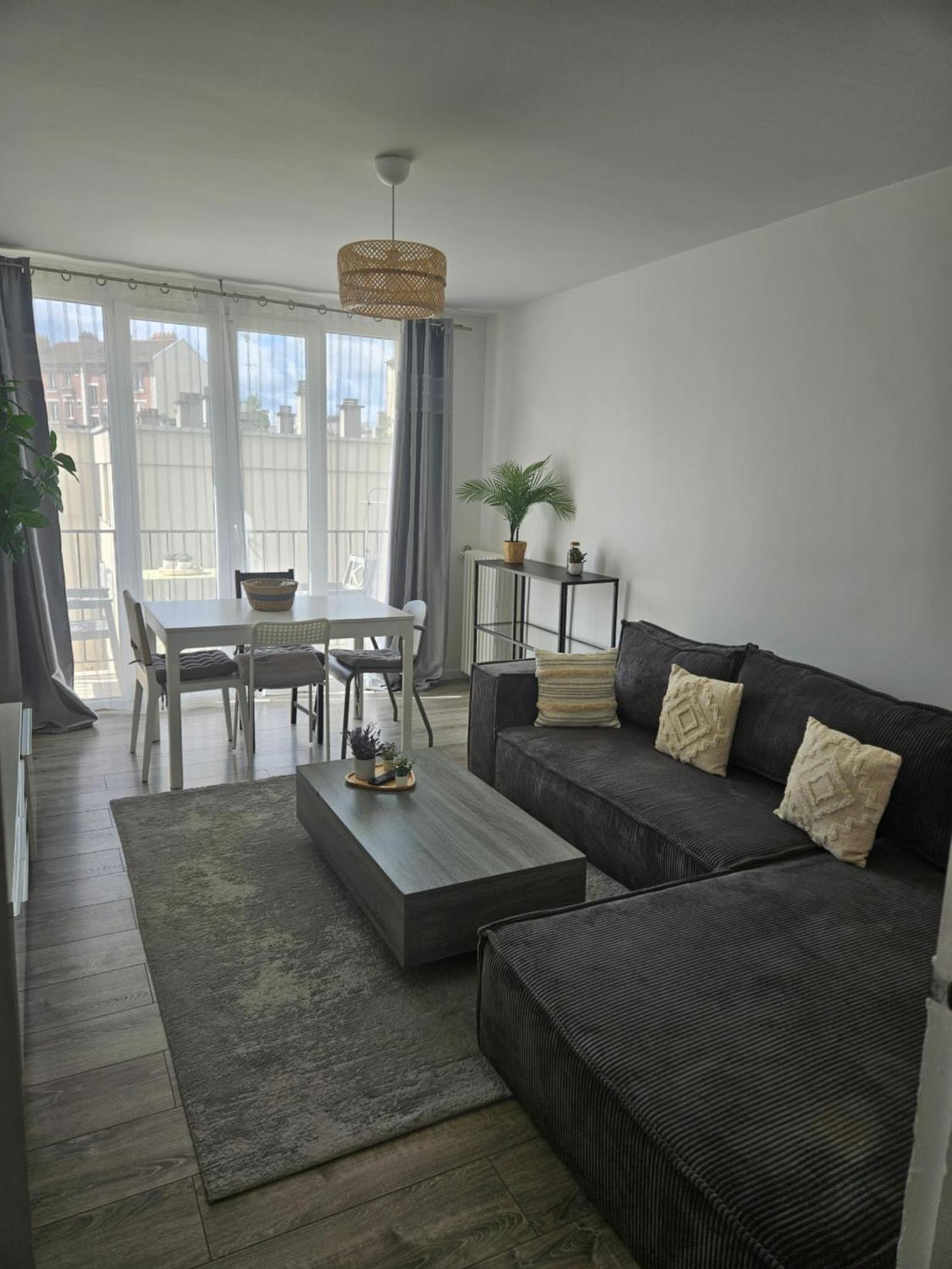 Appartement Lumineux Stade De France Сен-Дені Екстер'єр фото